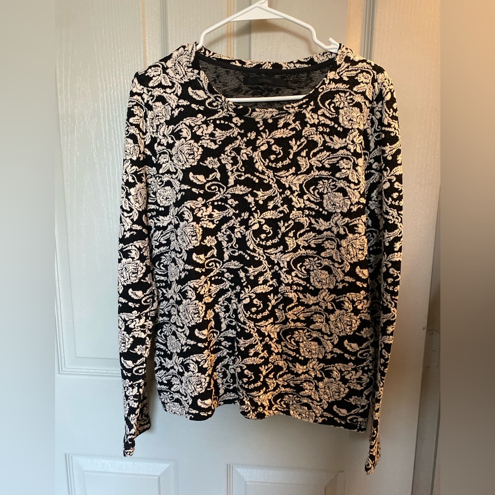 Long sleeve blouse. Minimum. Size M.